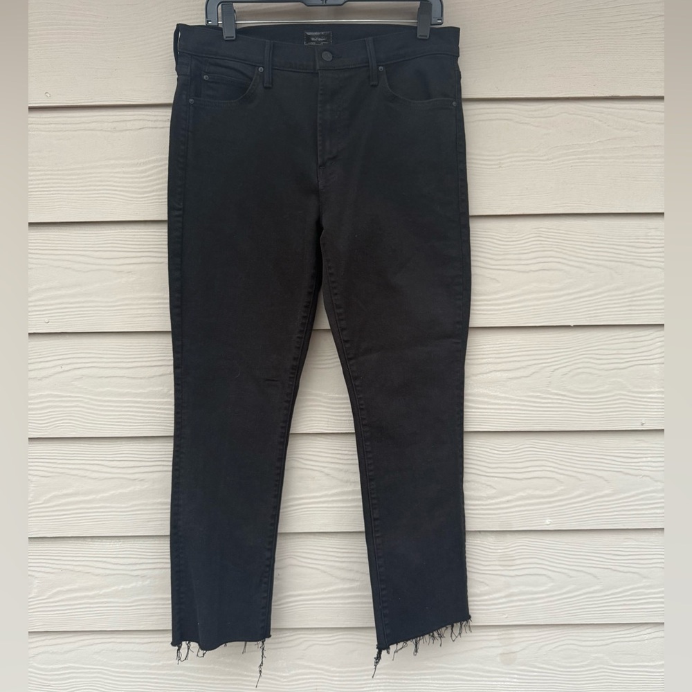 MOTHER The Rascal Ankpe Fray High Rise Black Jeans - Picture 4 of 15